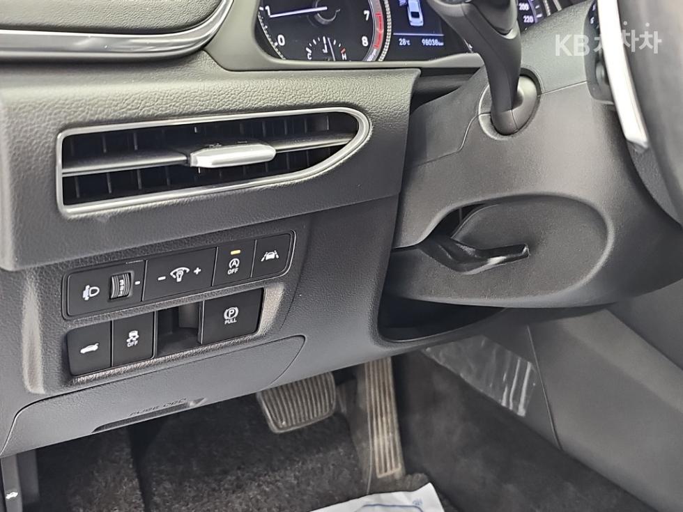 Hyundai Sonata — miniaturë 18