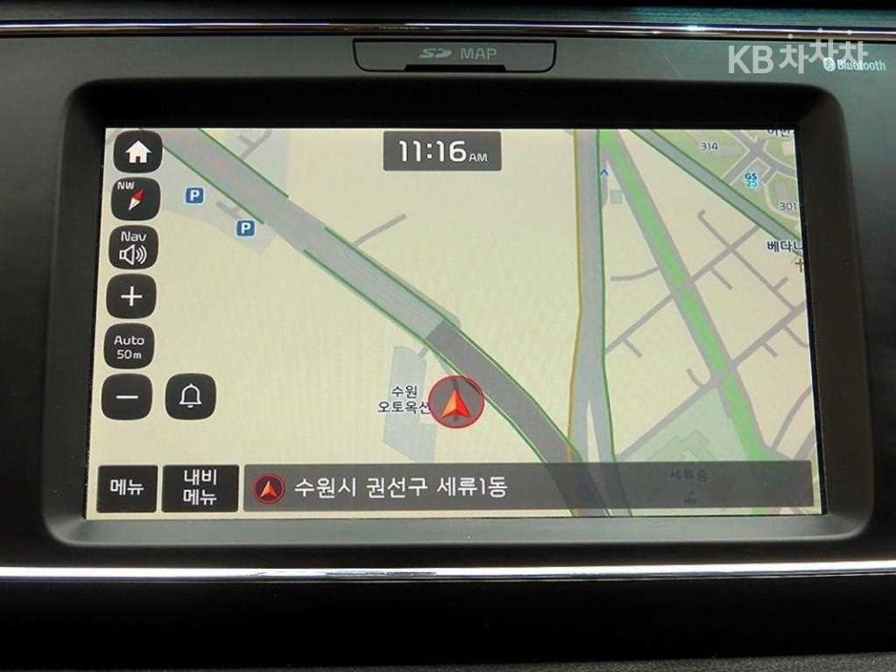 Kia Carnival — miniaturë 14