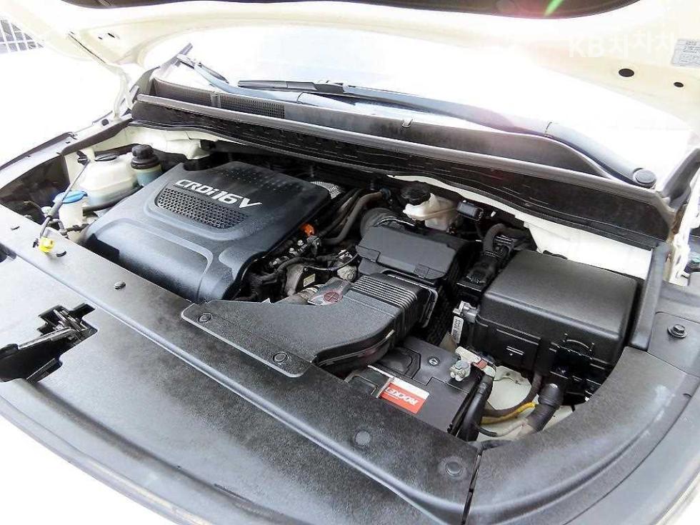 Kia Carnival — miniaturë 19