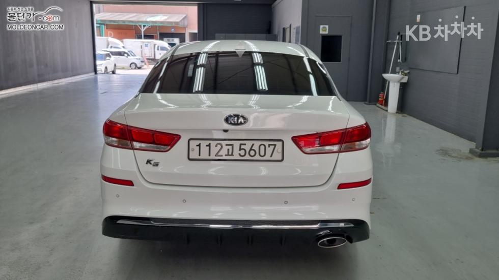 Kia K5 — miniaturë 4