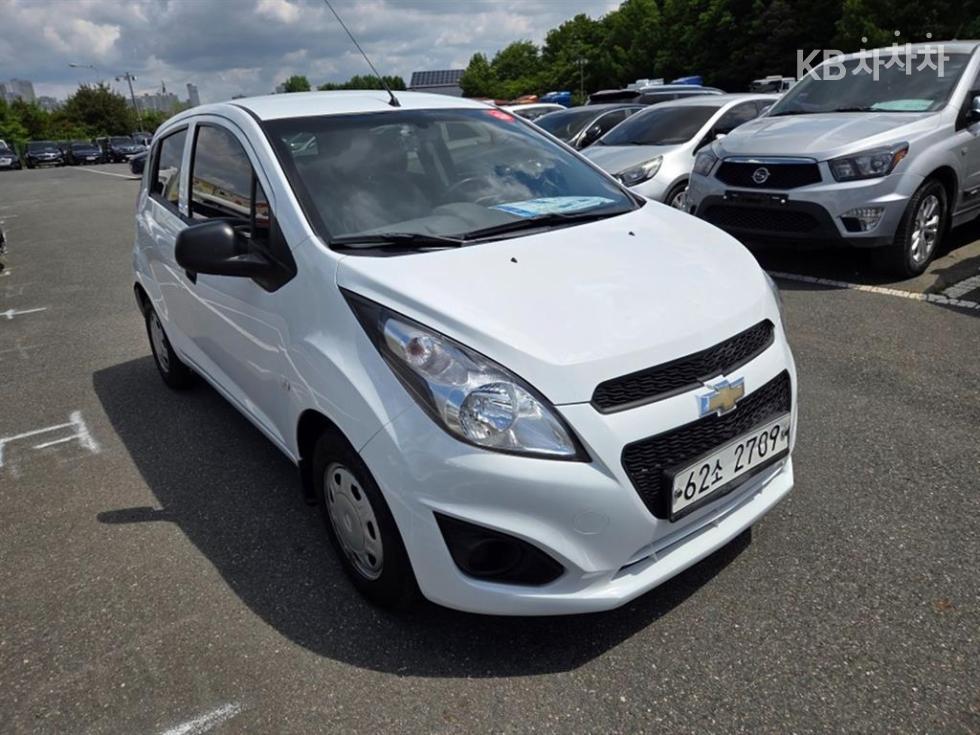 Chevrolet Spark — miniaturë 3