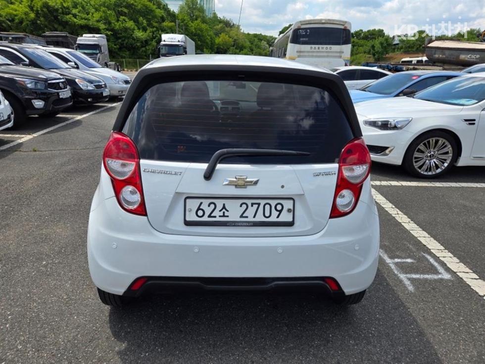 Chevrolet Spark — miniaturë 5