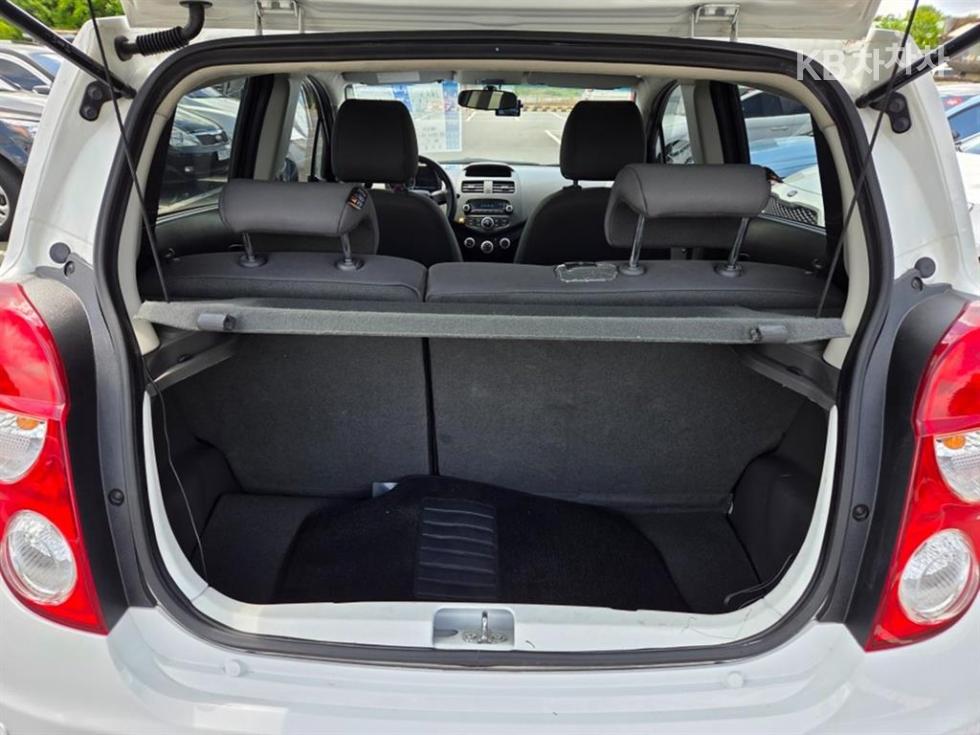 Chevrolet Spark — miniaturë 14