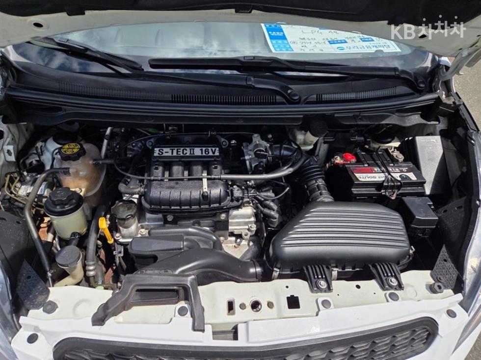 Chevrolet Spark — miniaturë 15