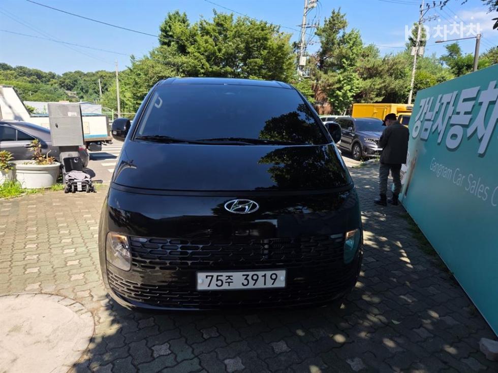 Hyundai Staria — miniaturë 2