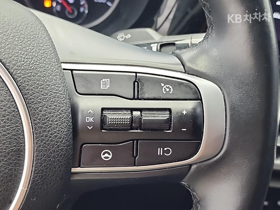 Kia K5 — miniaturë 17