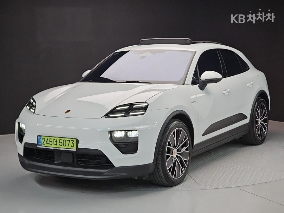 Porsche Macan — miniaturë 2