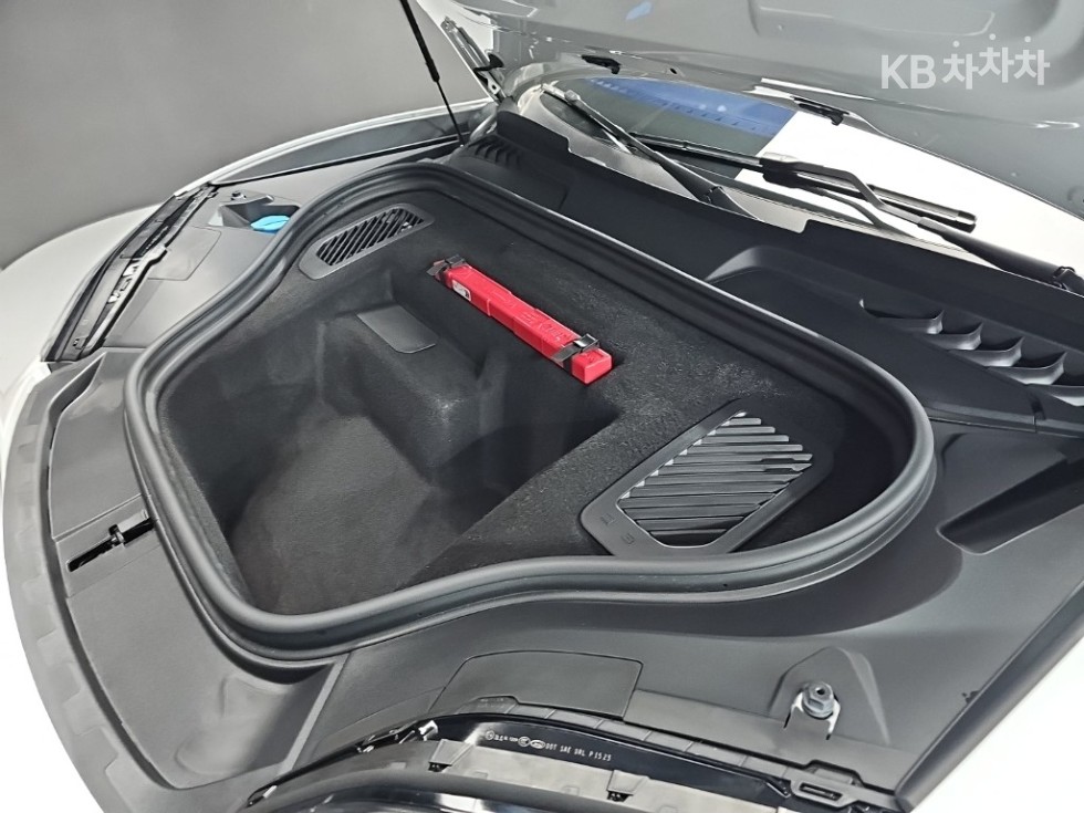 Porsche Macan — miniaturë 6