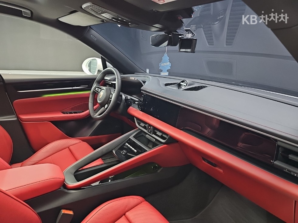 Porsche Macan — miniaturë 19