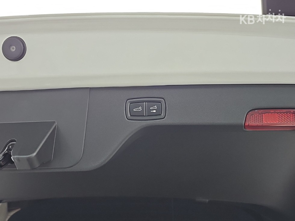 Porsche Macan — miniaturë 28