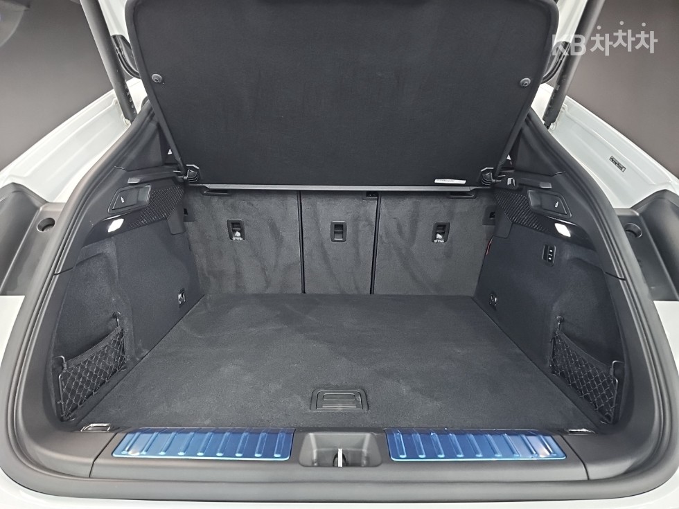 Porsche Macan — miniaturë 27