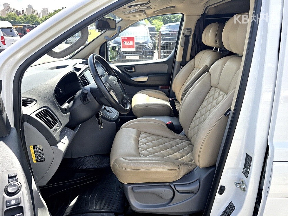 Hyundai Starex — miniaturë 8