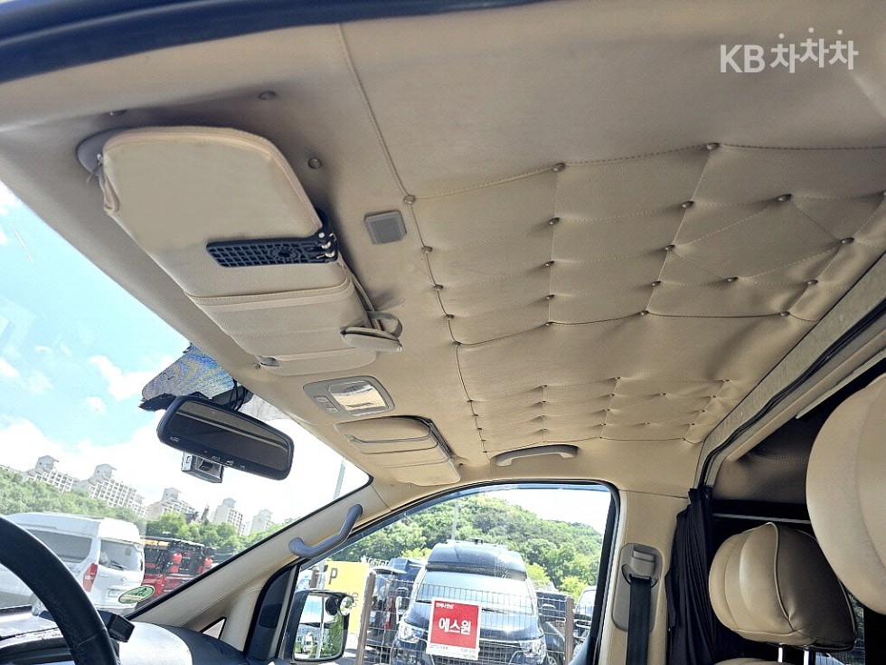 Hyundai Starex — miniaturë 10