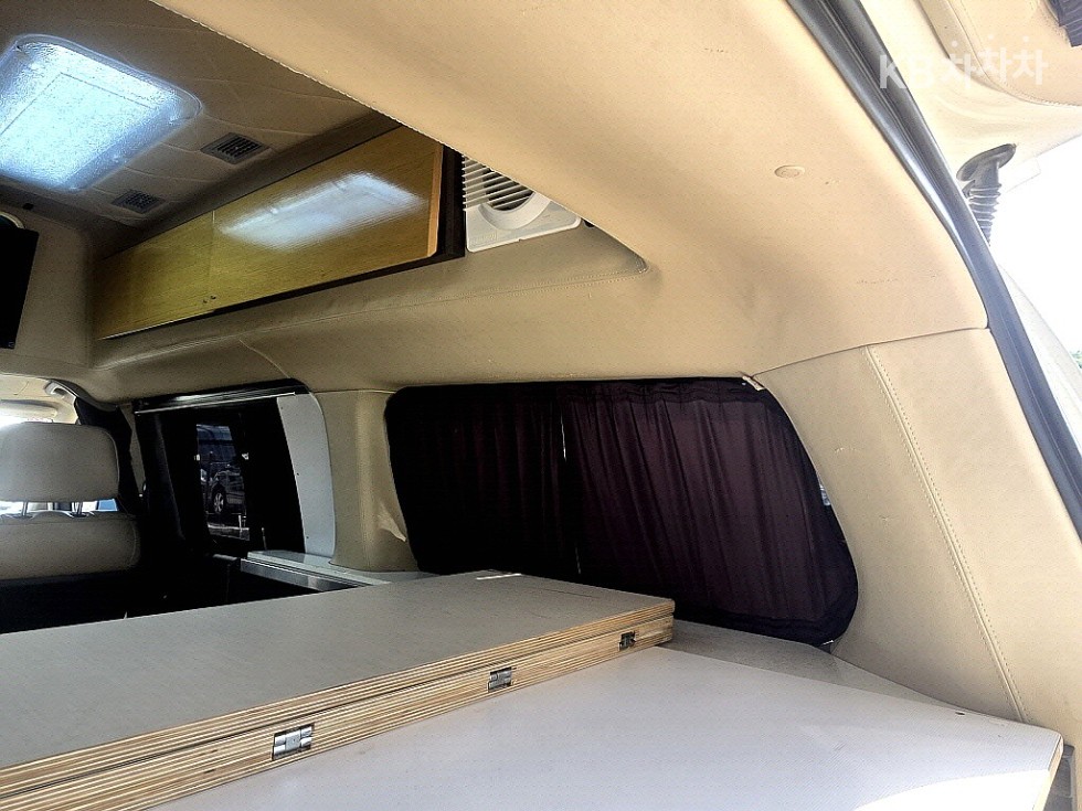 Hyundai Starex — miniaturë 19
