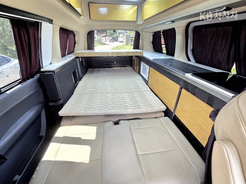 Hyundai Starex — miniaturë 28