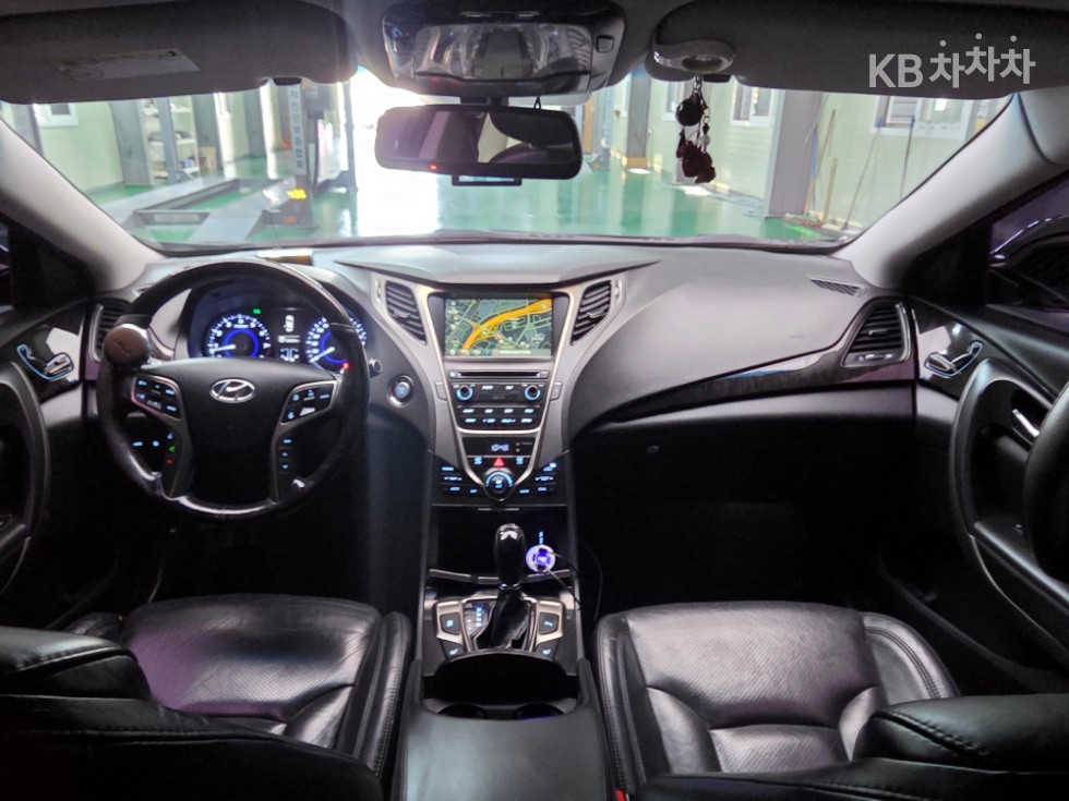 Hyundai Grandeur — miniaturë 16