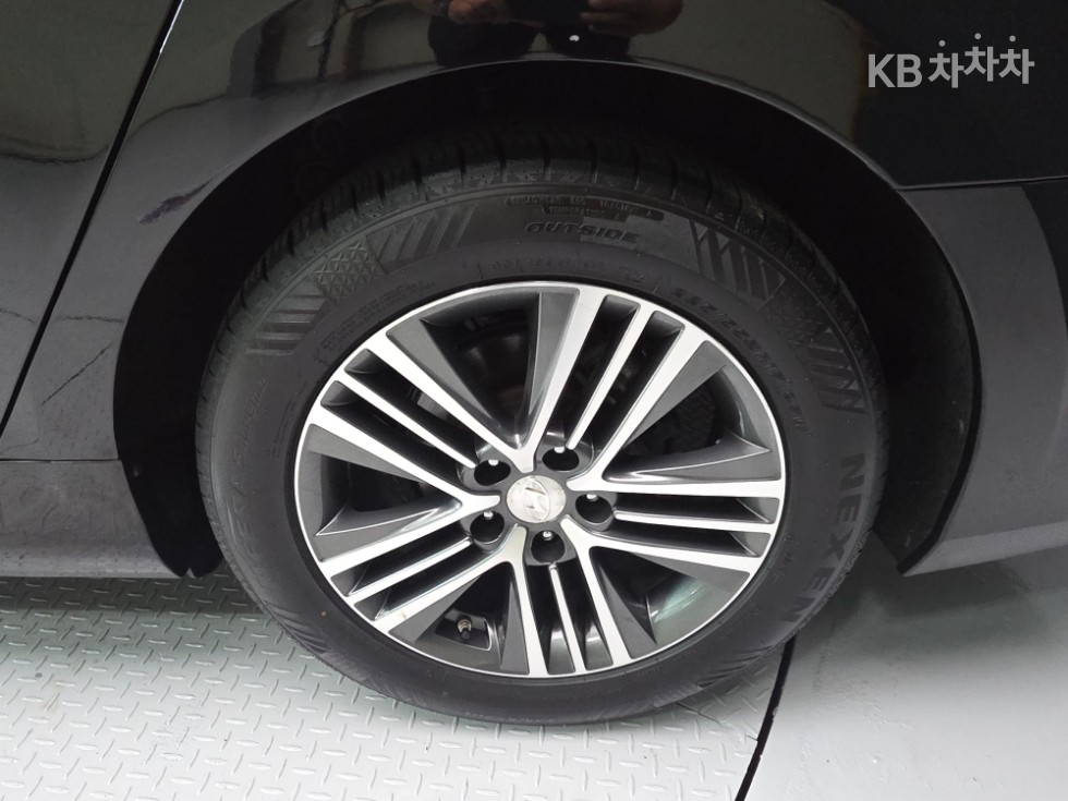 Hyundai Grandeur — miniaturë 22
