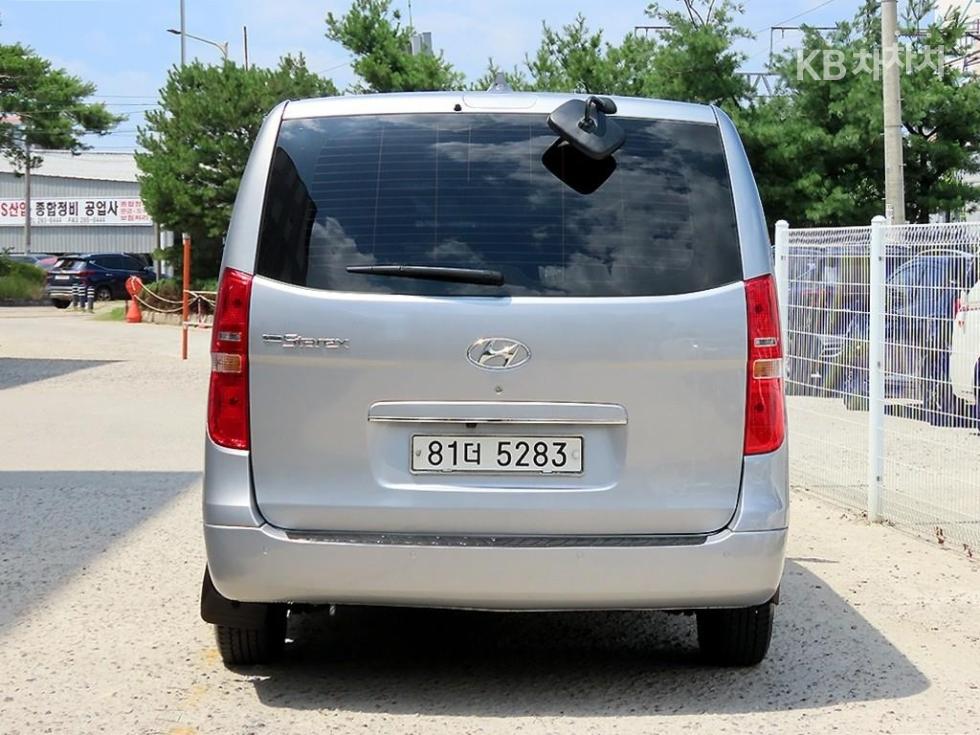 Hyundai Starex — miniaturë 4