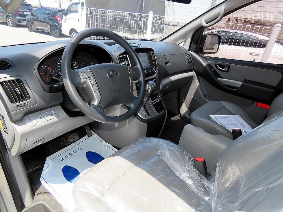 Hyundai Starex — miniaturë 7