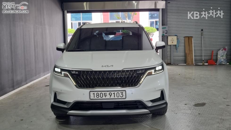 Kia Carnival — miniaturë 3