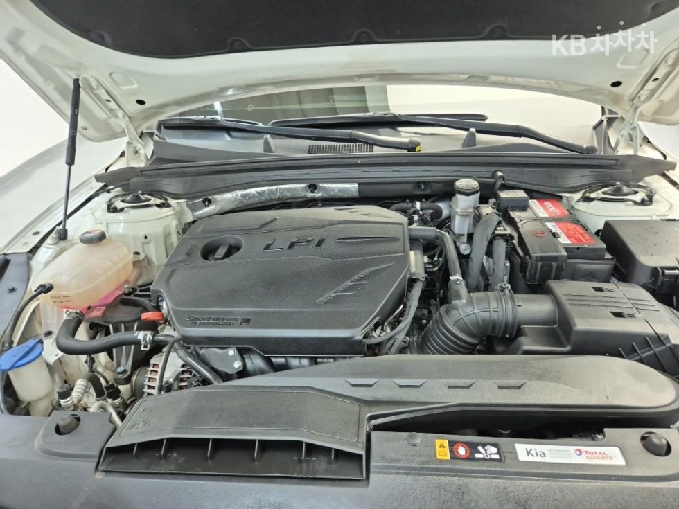 Kia K5 — miniaturë 5