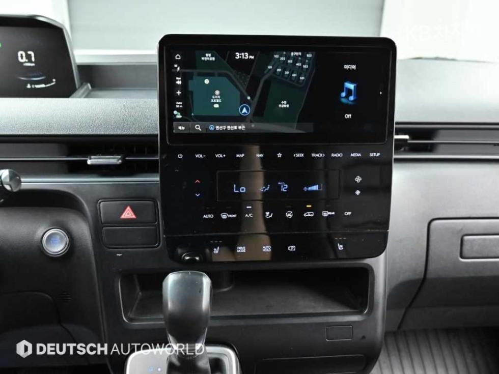 Hyundai Staria — miniaturë 14