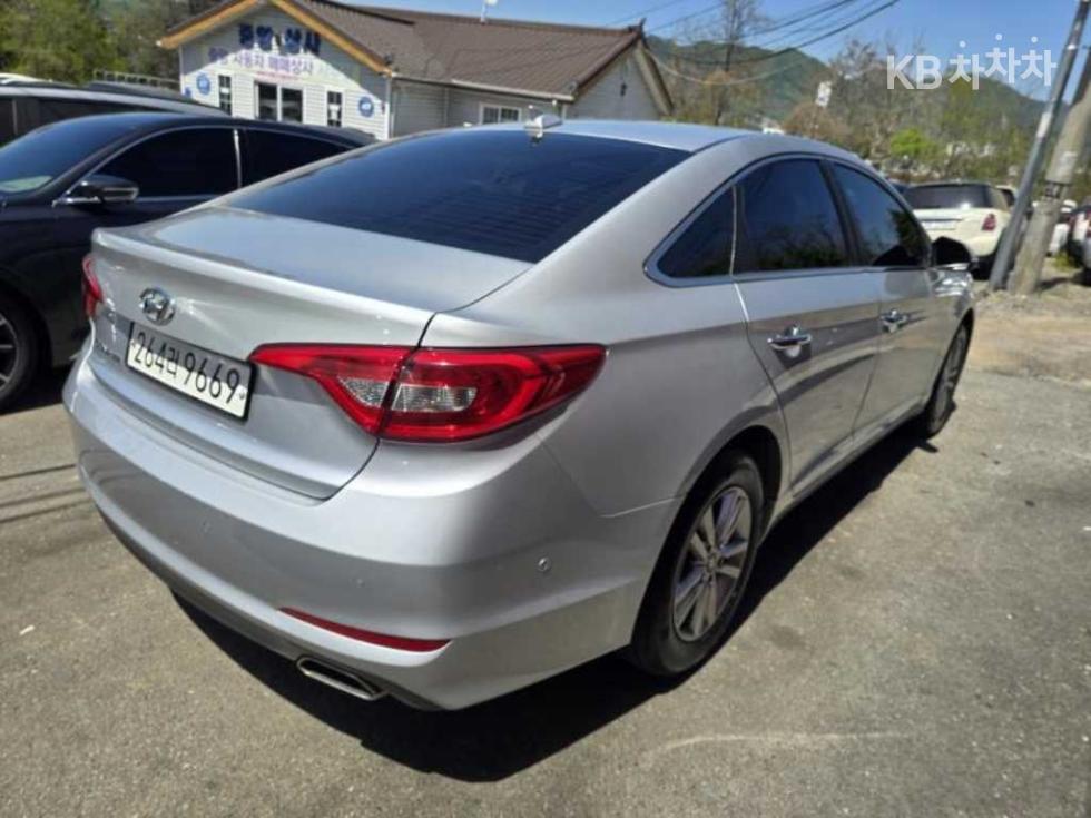 Hyundai Sonata — miniaturë 4