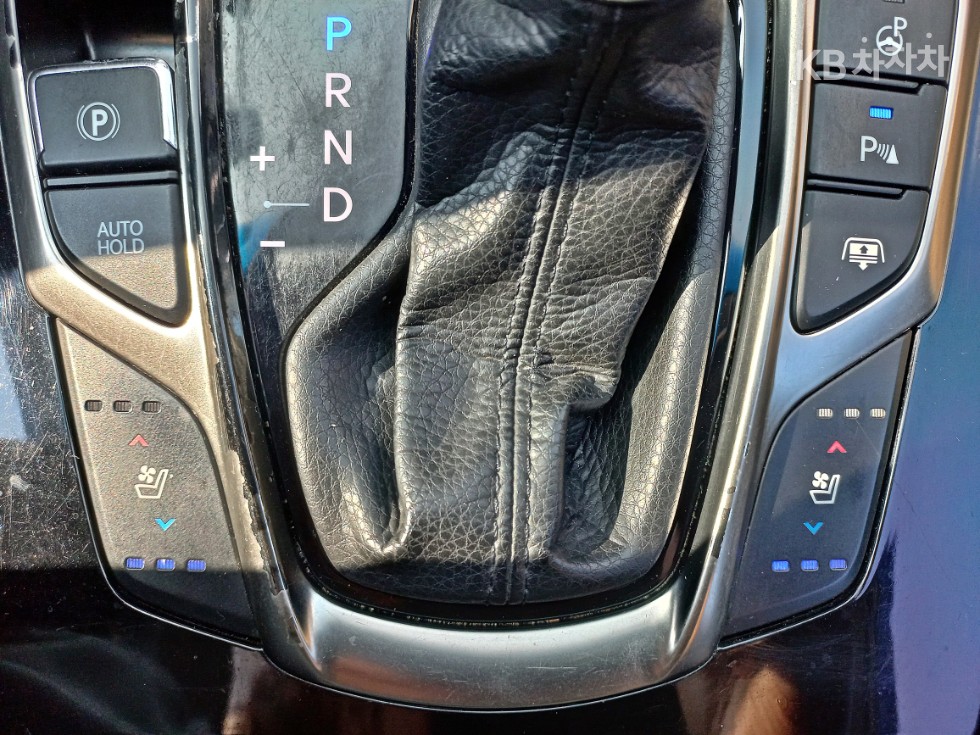 Hyundai Grandeur — miniaturë 17