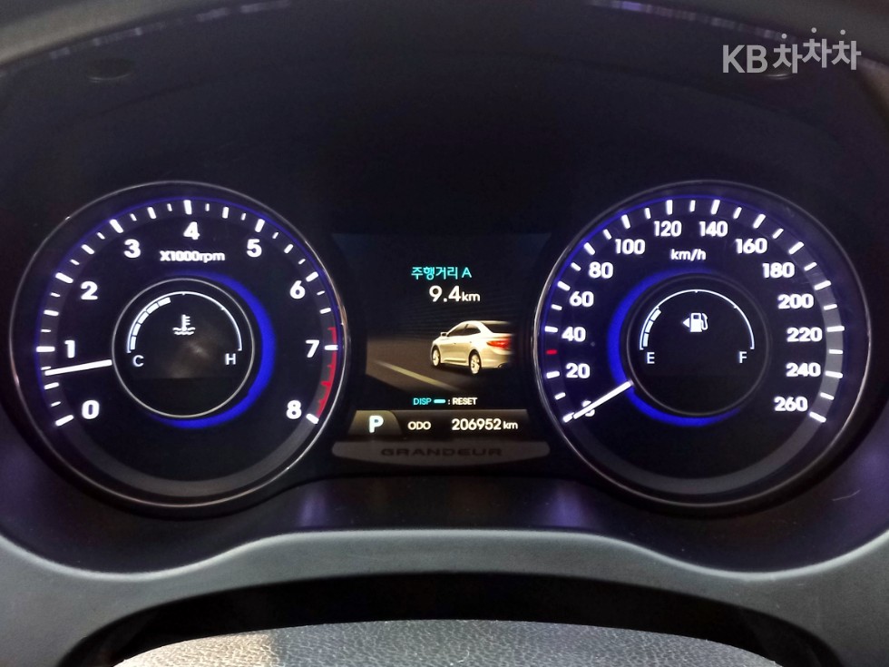 Hyundai Grandeur — miniaturë 12