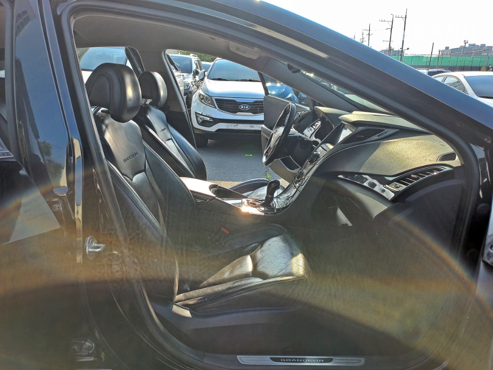 Hyundai Grandeur — miniaturë 25