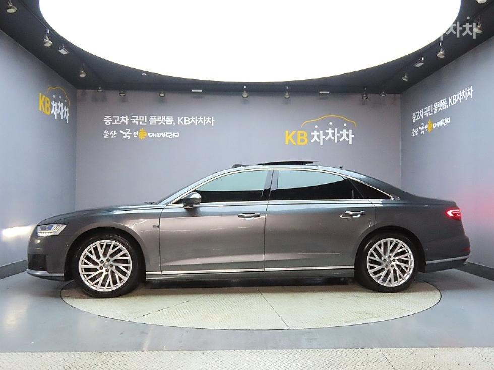 2020 Audi A8 (D5) photo