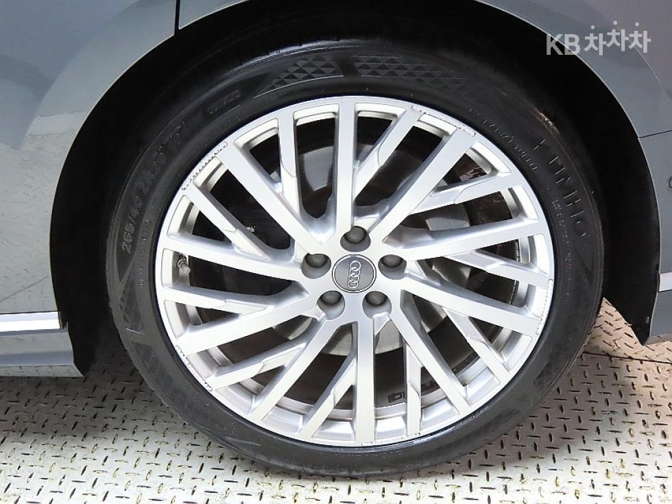 2020 Audi A8 (D5) photo