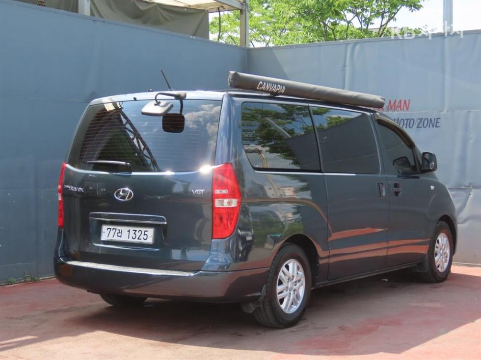 Hyundai Starex — miniaturë 3