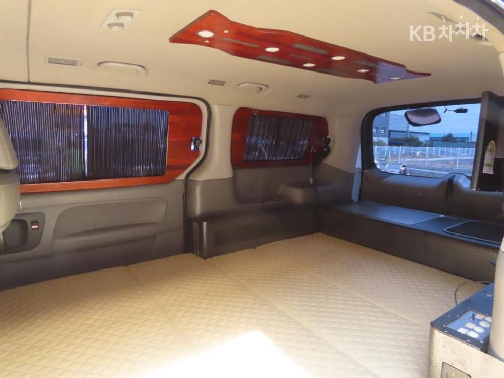 Hyundai Starex — miniaturë 5