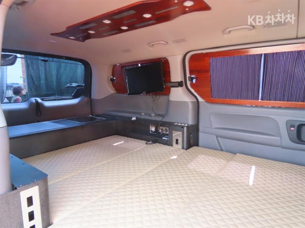 Hyundai Starex — miniaturë 6