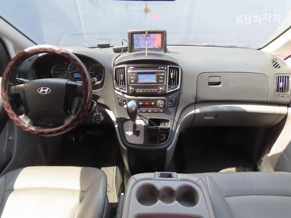 Hyundai Starex — miniaturë 8