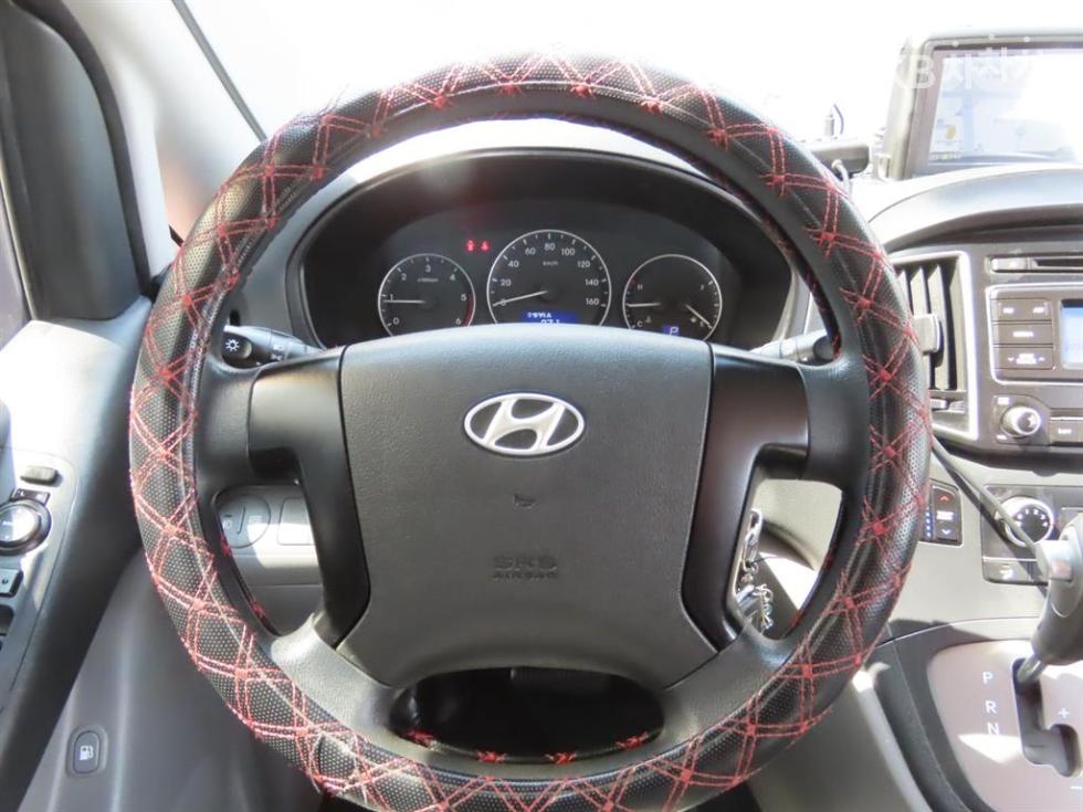 Hyundai Starex — miniaturë 11