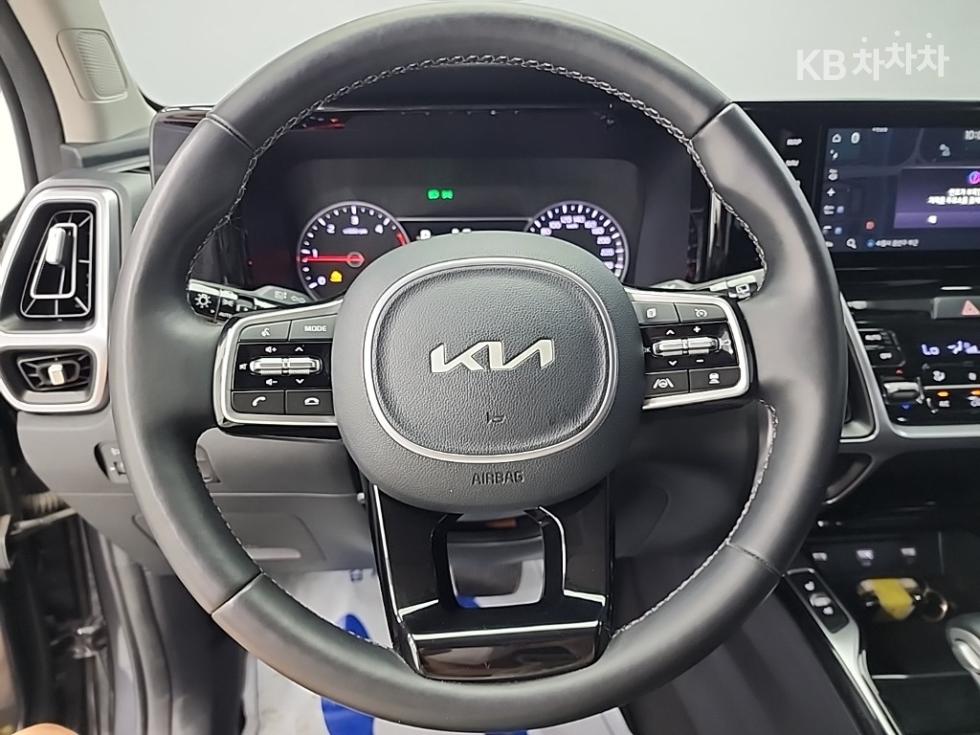 2022 Kia MQ4 photo