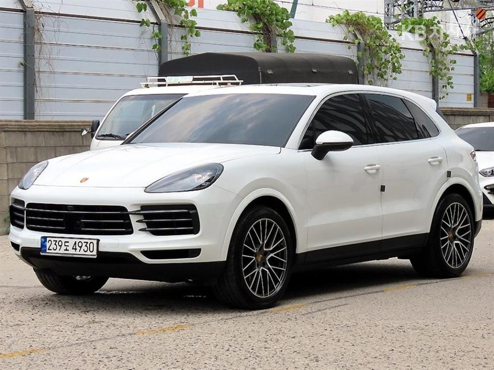 Porsche Cayenne — miniaturë 2