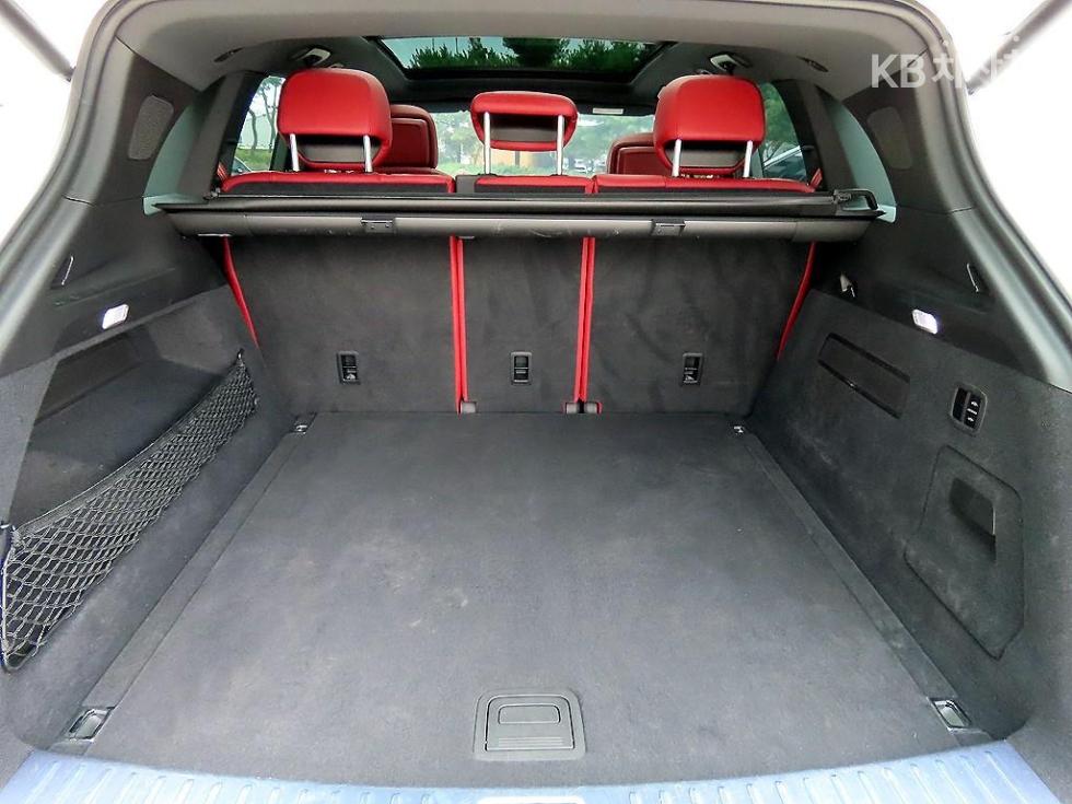 Porsche Cayenne — miniaturë 17