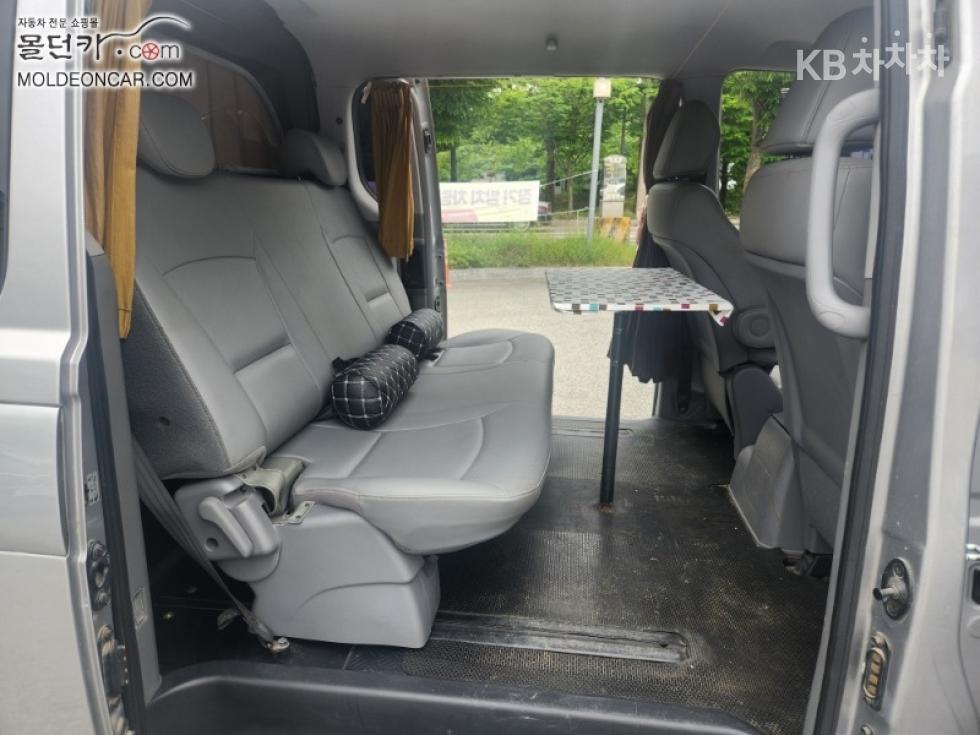 Hyundai Starex — miniaturë 9