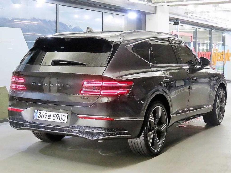2024 Genesis GV80 photo