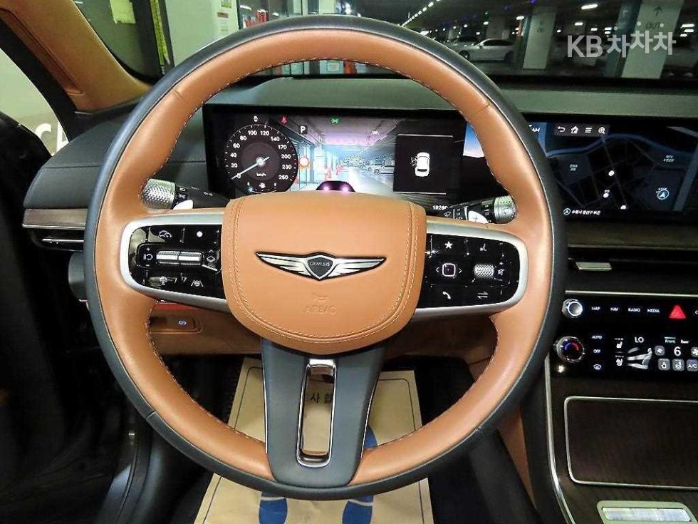 2024 Genesis GV80 photo