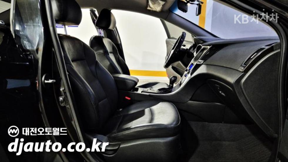 Hyundai Sonata — miniaturë 14