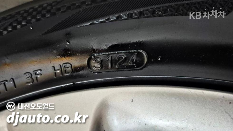 Hyundai Sonata — miniaturë 18