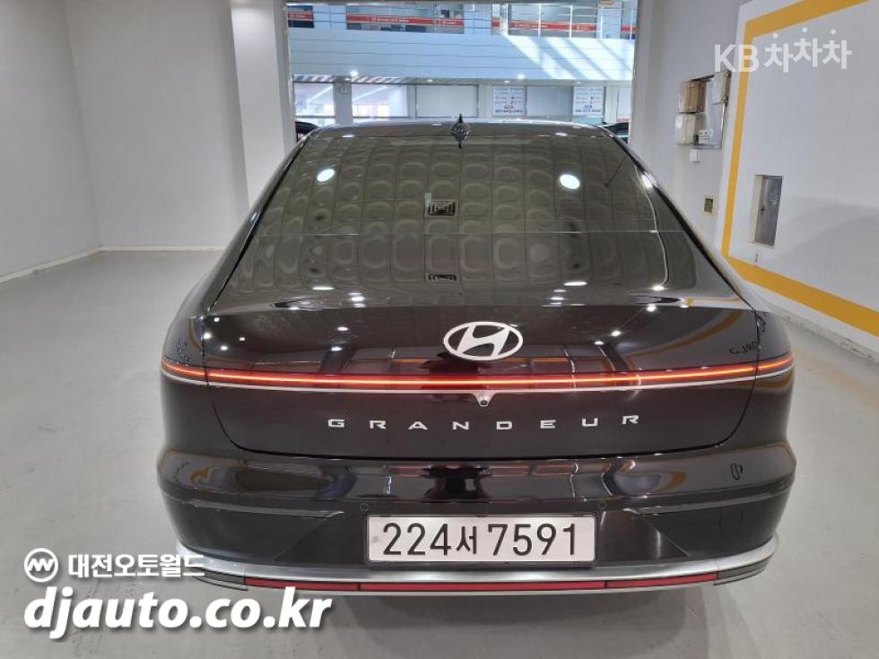 Hyundai Grandeur — miniaturë 5