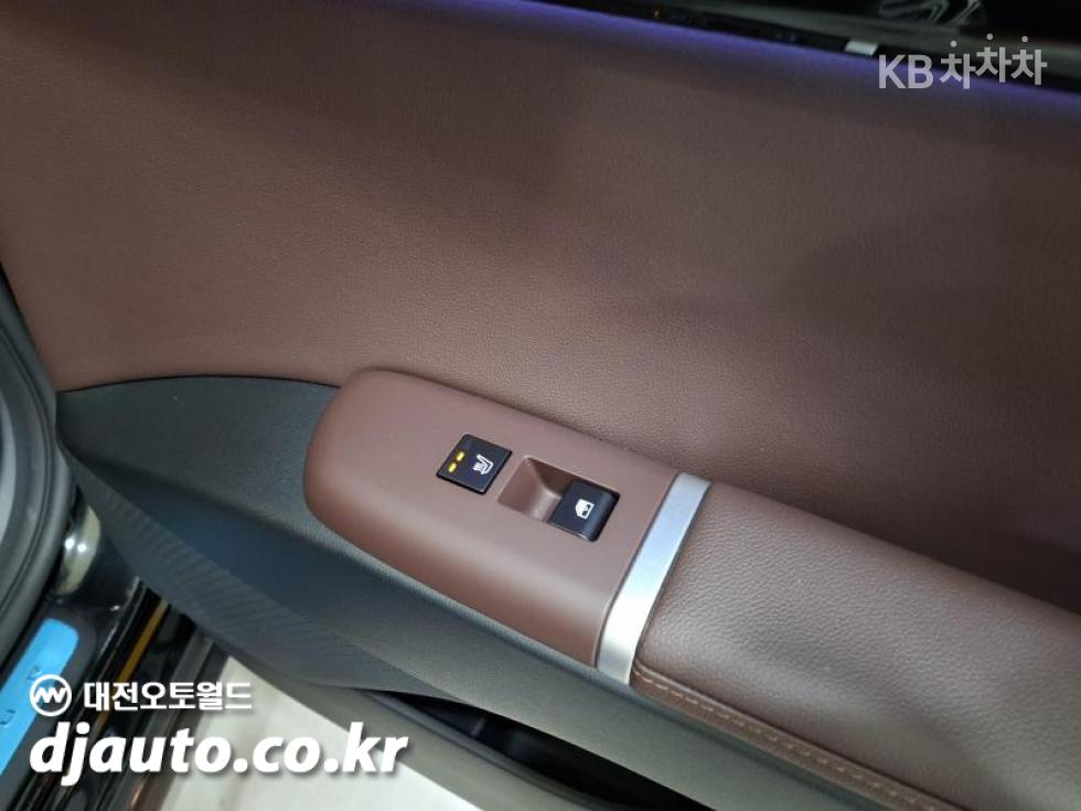 Hyundai Grandeur — miniaturë 13