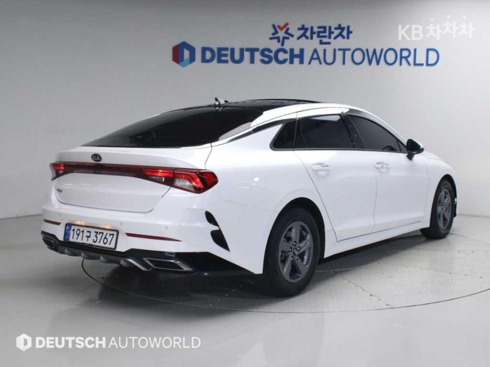 Kia K5 — miniaturë 2