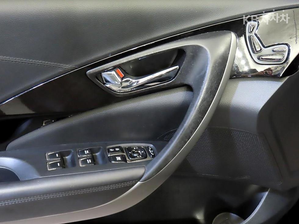 Hyundai Grandeur — miniaturë 18