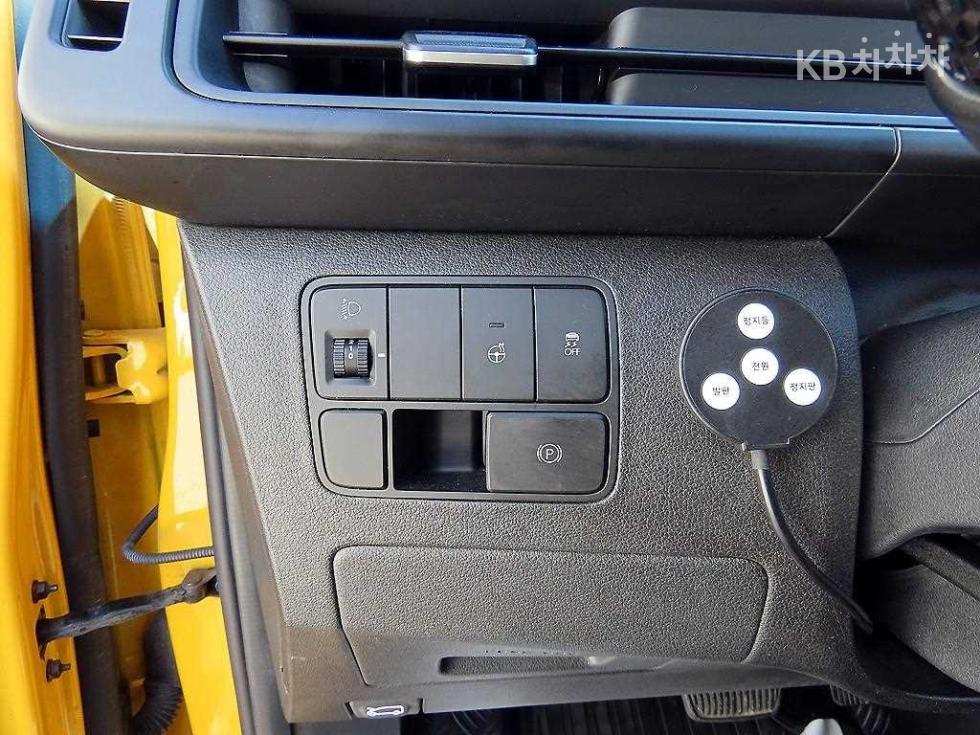 Hyundai Staria — miniaturë 13